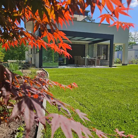 Lychenseevilla Mit Seeblick, Wintergarten, Kamin Und Sauna Villa Lychen