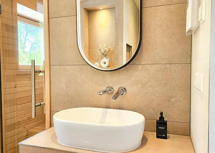 ヴィラ Lychenseevilla Mit Seeblick, Wintergarten, Kamin Und Sauna *