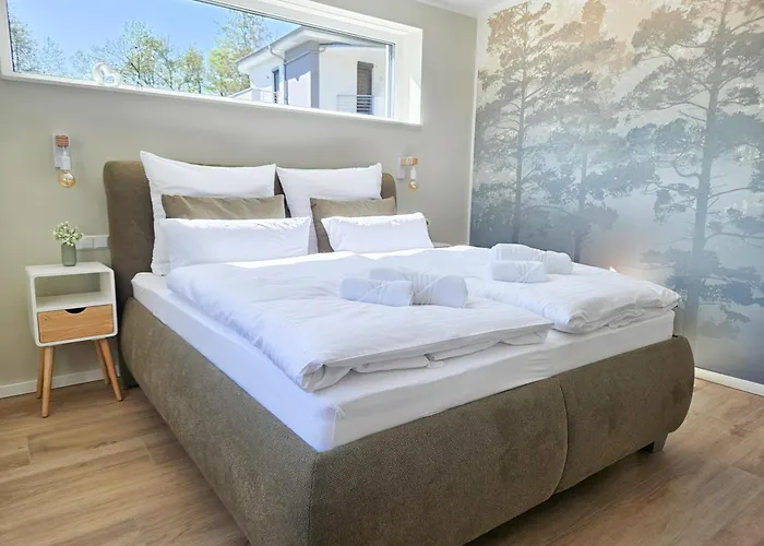 Lychenseevilla Mit Seeblick, Wintergarten, Kamin Und Sauna リヘン